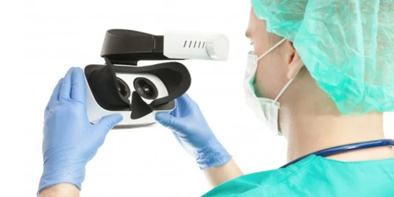 Augmented Reality and Virtual Reality in Healthcare